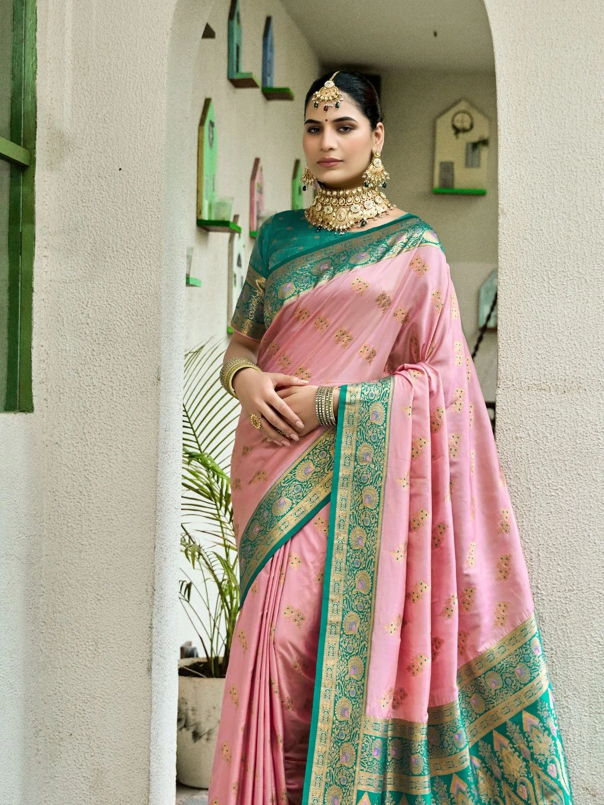 Odette Peach Silk Woven Saree For Women - Image 2