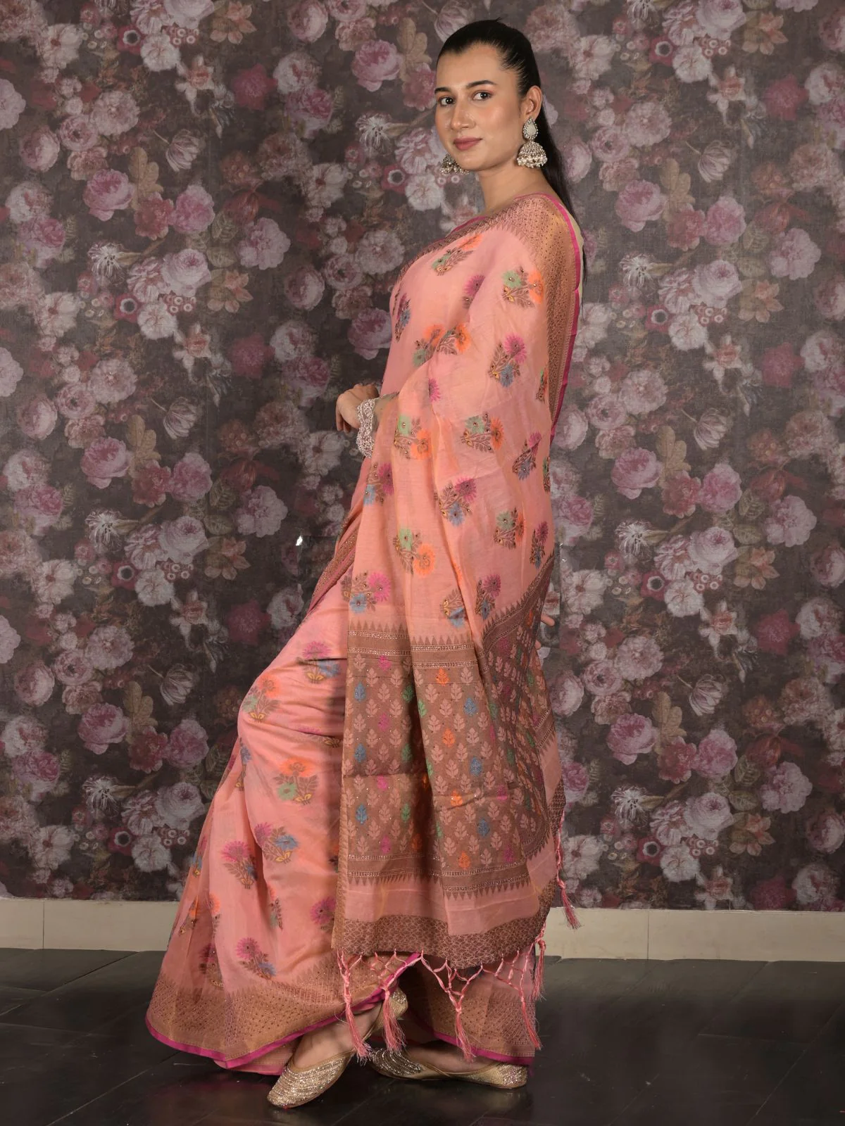 Odette Peach Woven Cotton Silk Blend Saree With Unstitched Blouse For Women - Image 3