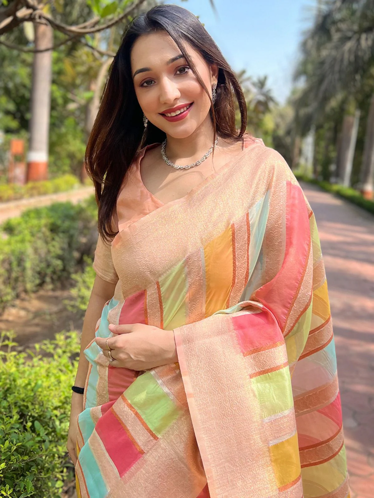 Odette Peach Woven Design Organza Saree With Unstitched Blouse For Women - Image 3