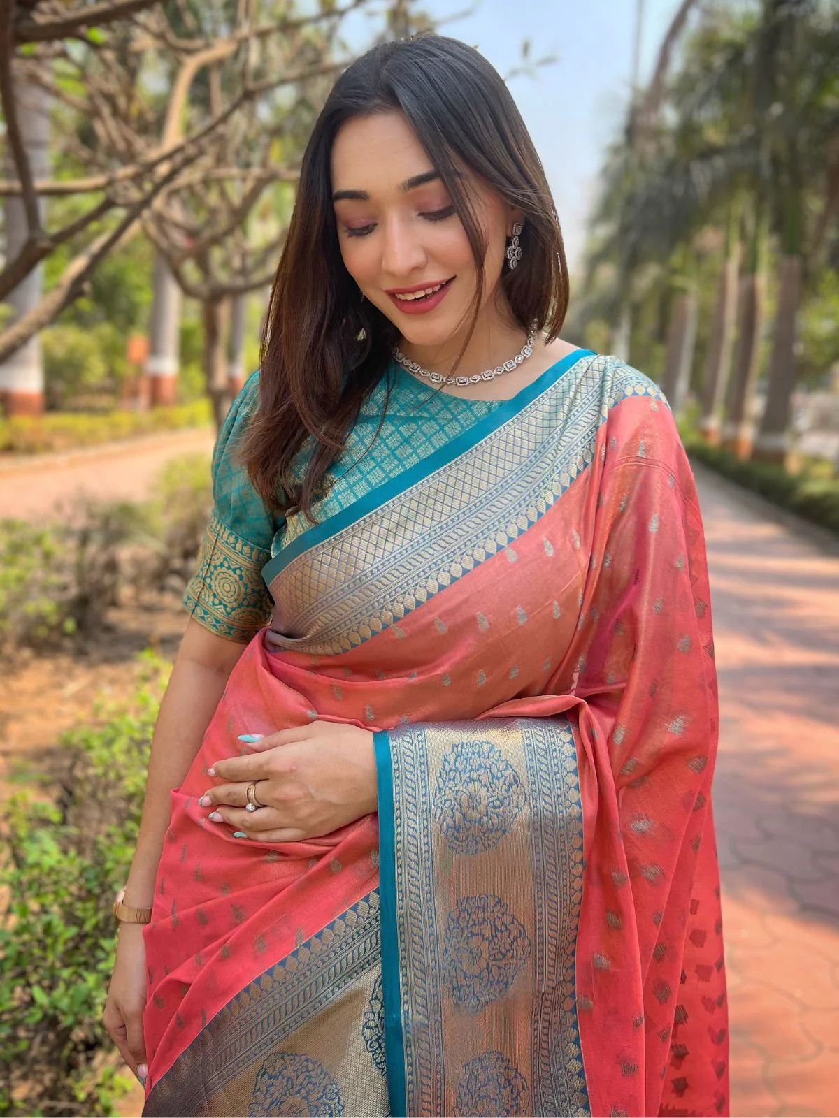 Odette Peach Woven Design Tissue Silk Saree With Unstitched Blouse For Women - Image 3