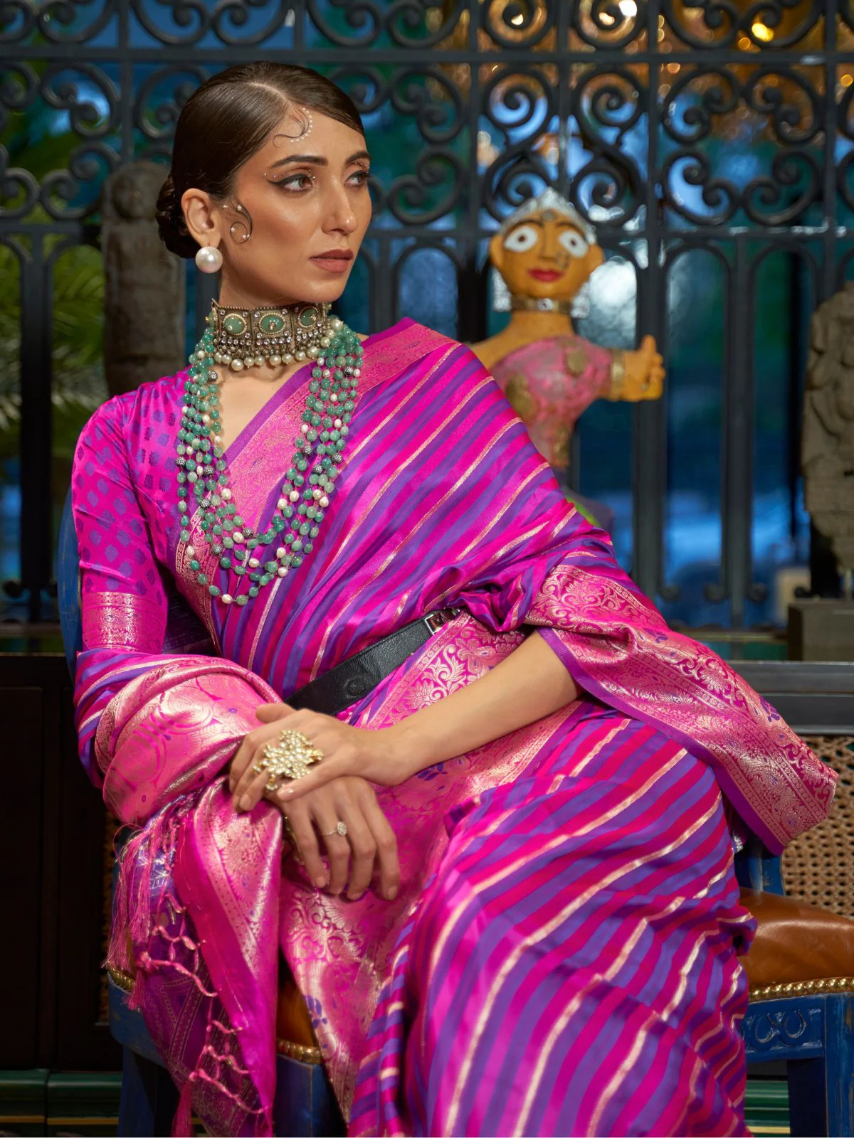 Odette Pink And Purple Woven Design Silk Blend Saree With Unstitched Blouse For Women - Image 2