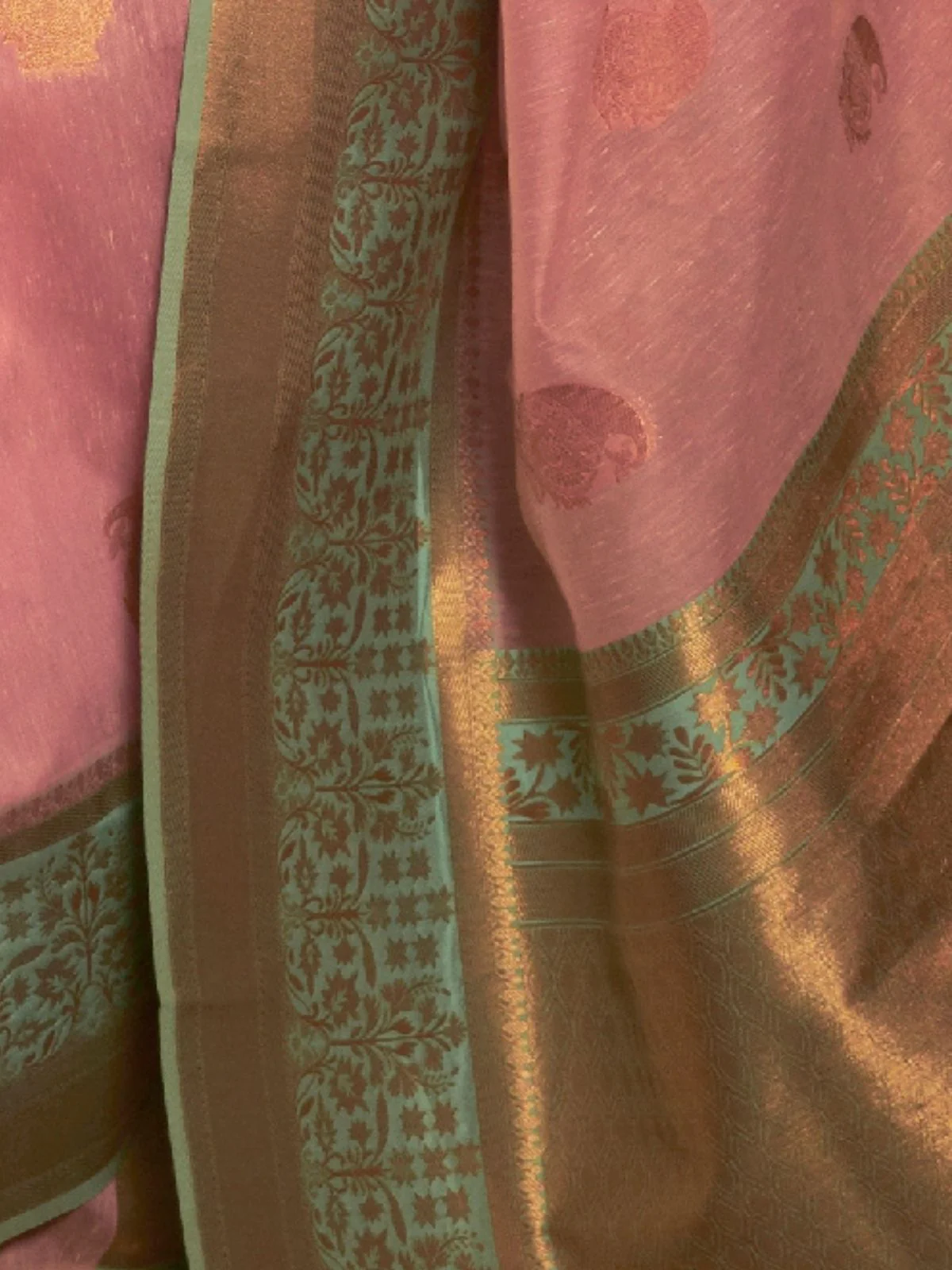 Odette Pink And Sea Green Woven Design Linen Saree With Unstitched Blouse For Women - Image 4