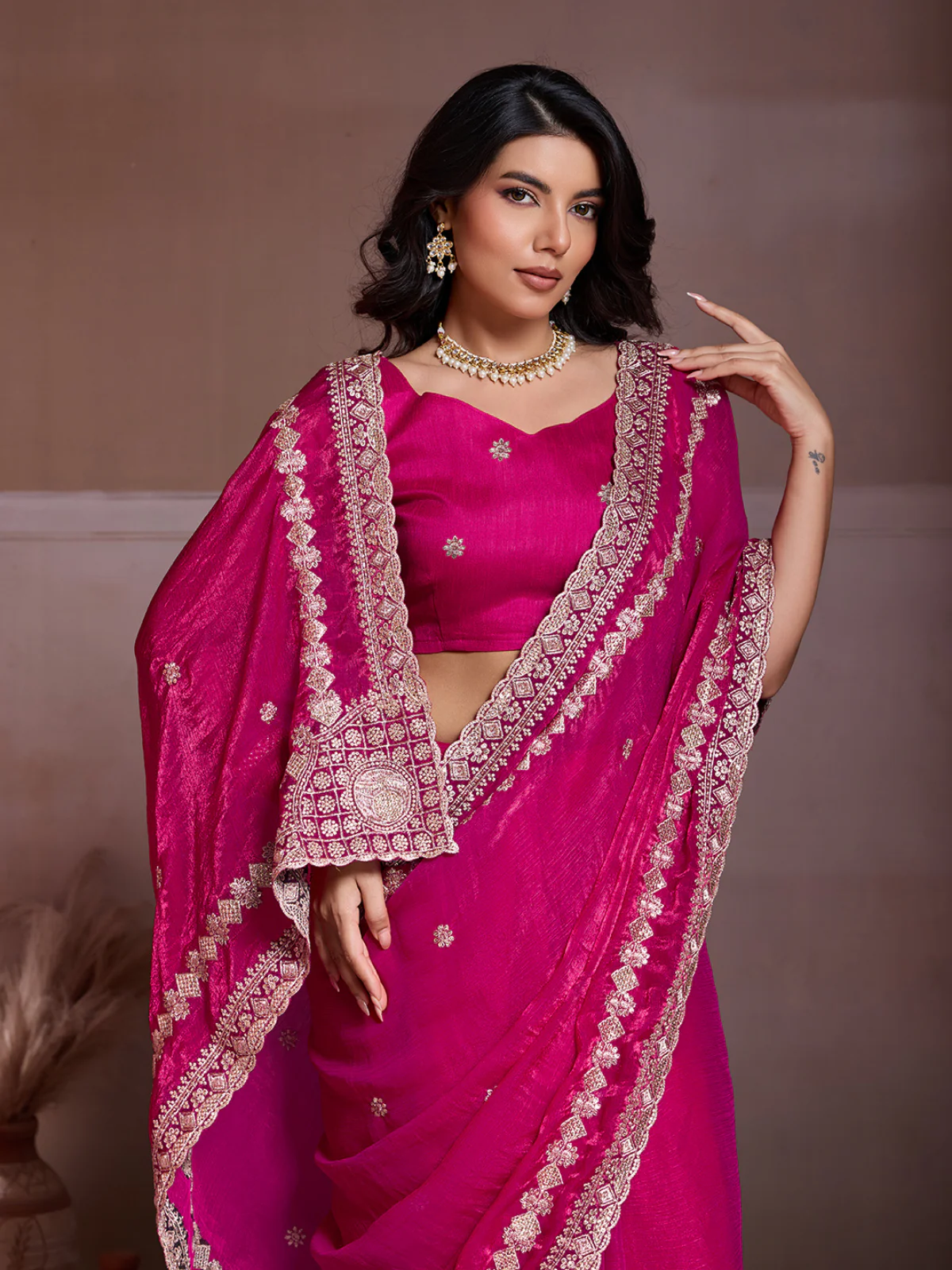 Odette Pink Chiffon Embroidered Saree For Women - Image 4