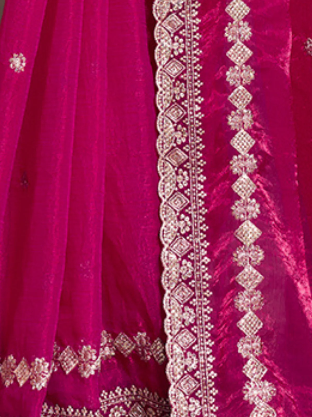 Odette Pink Chiffon Embroidered Saree For Women - Image 5