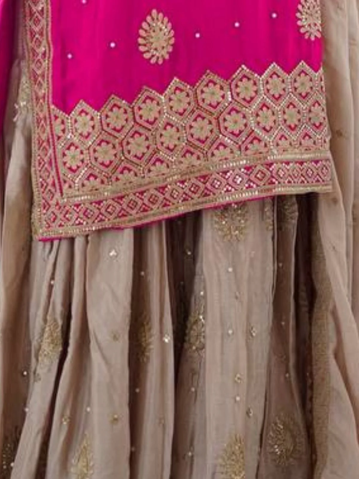Odette Pink Chinon Solid Stitched Kurta Set For Women - Image 4