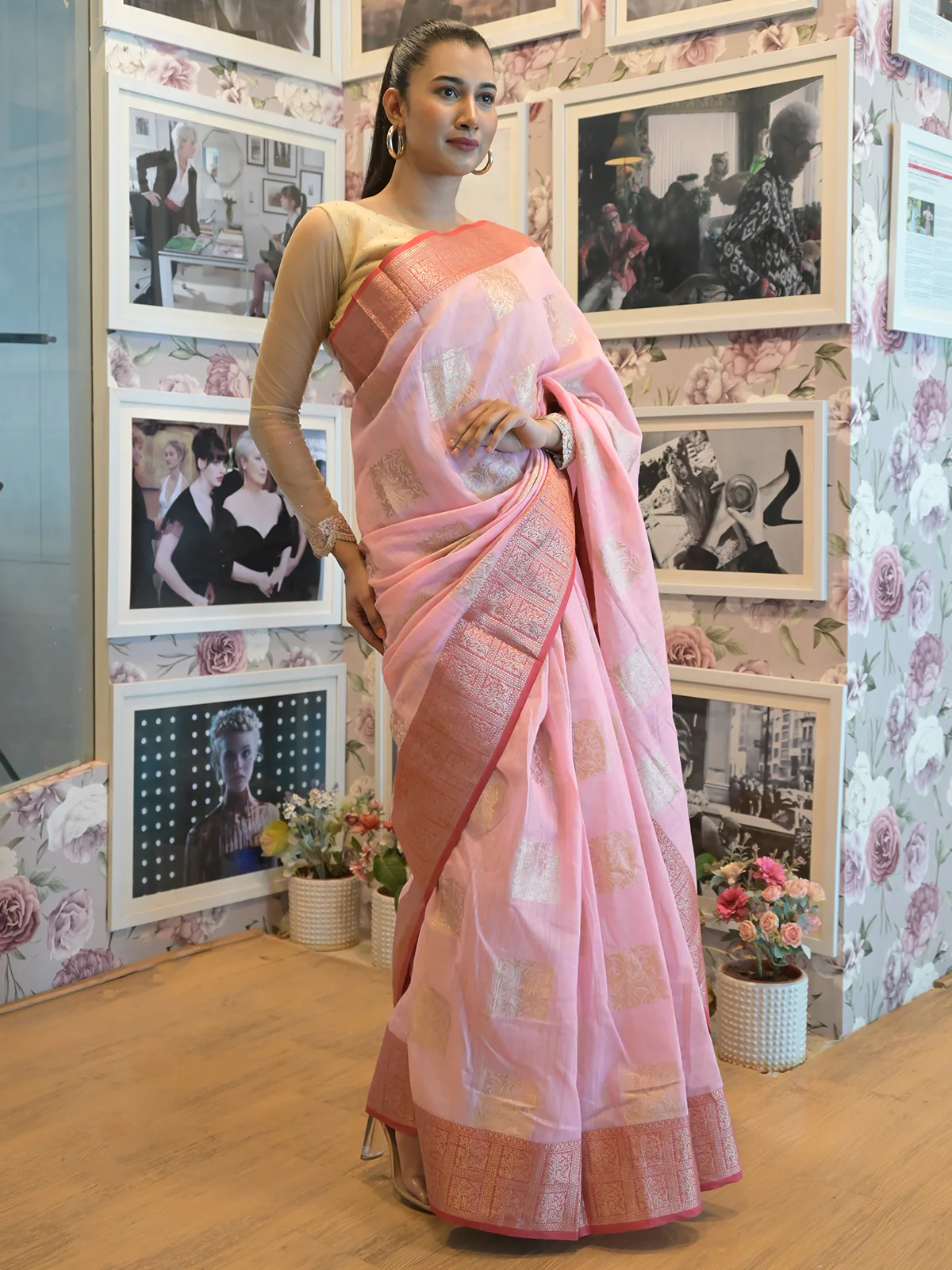 Odette Pink Cotton Blend Woven Saree with Unstitched Blouse for Women - Image 3