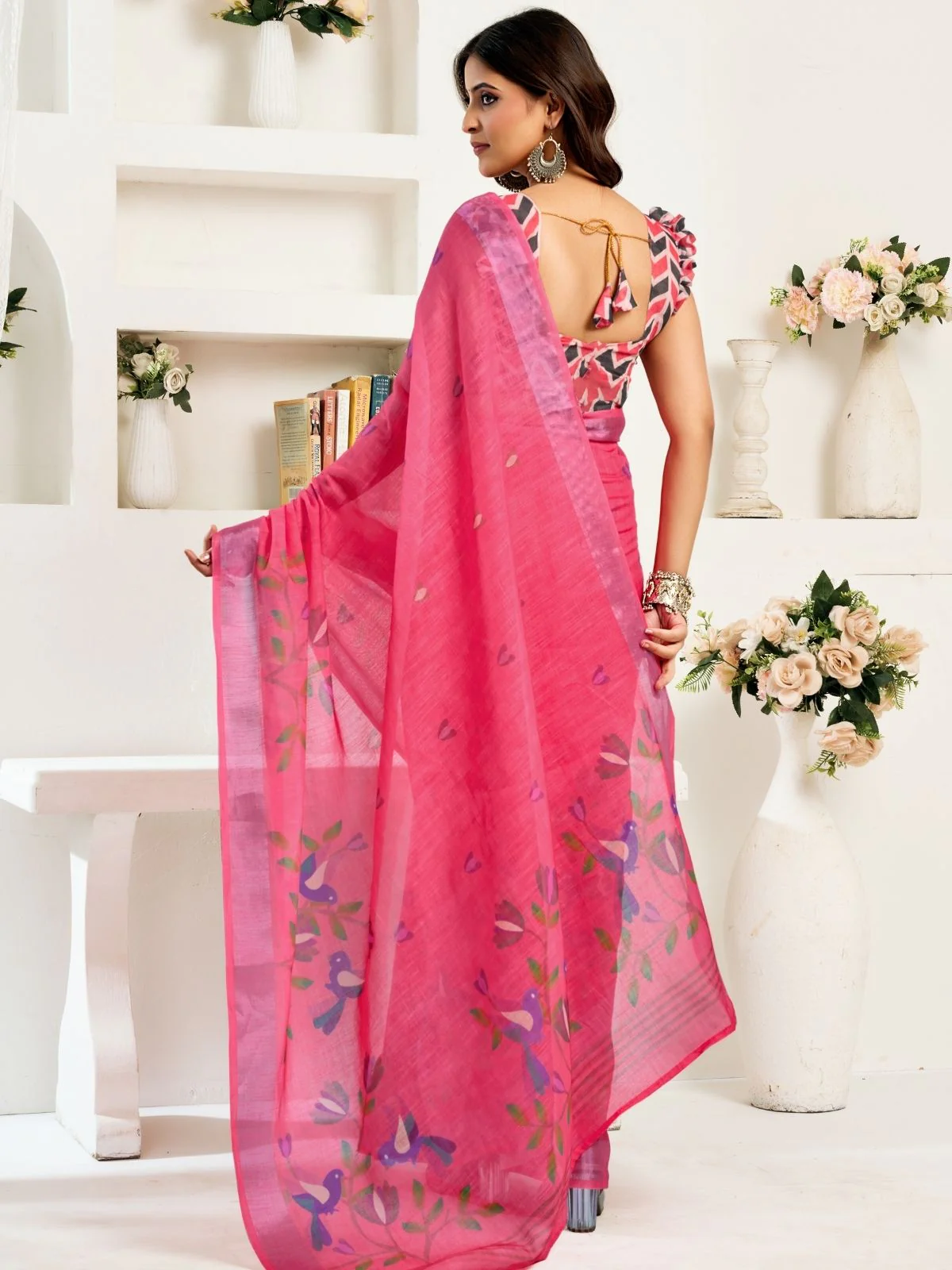 Odette Pink Cotton Linen Zari Work Saree For Women - Image 4