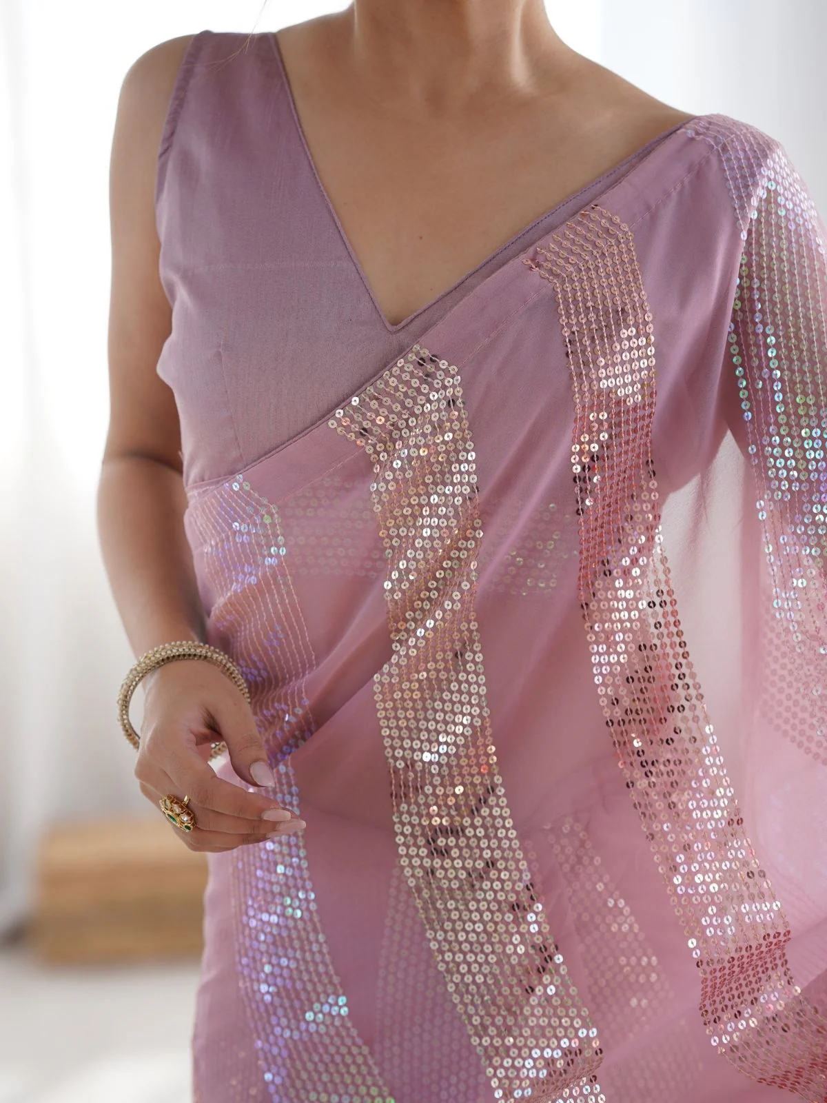 Odette Pink Georgette Embellished Saree With Unstitched Blouse For Women - Image 6