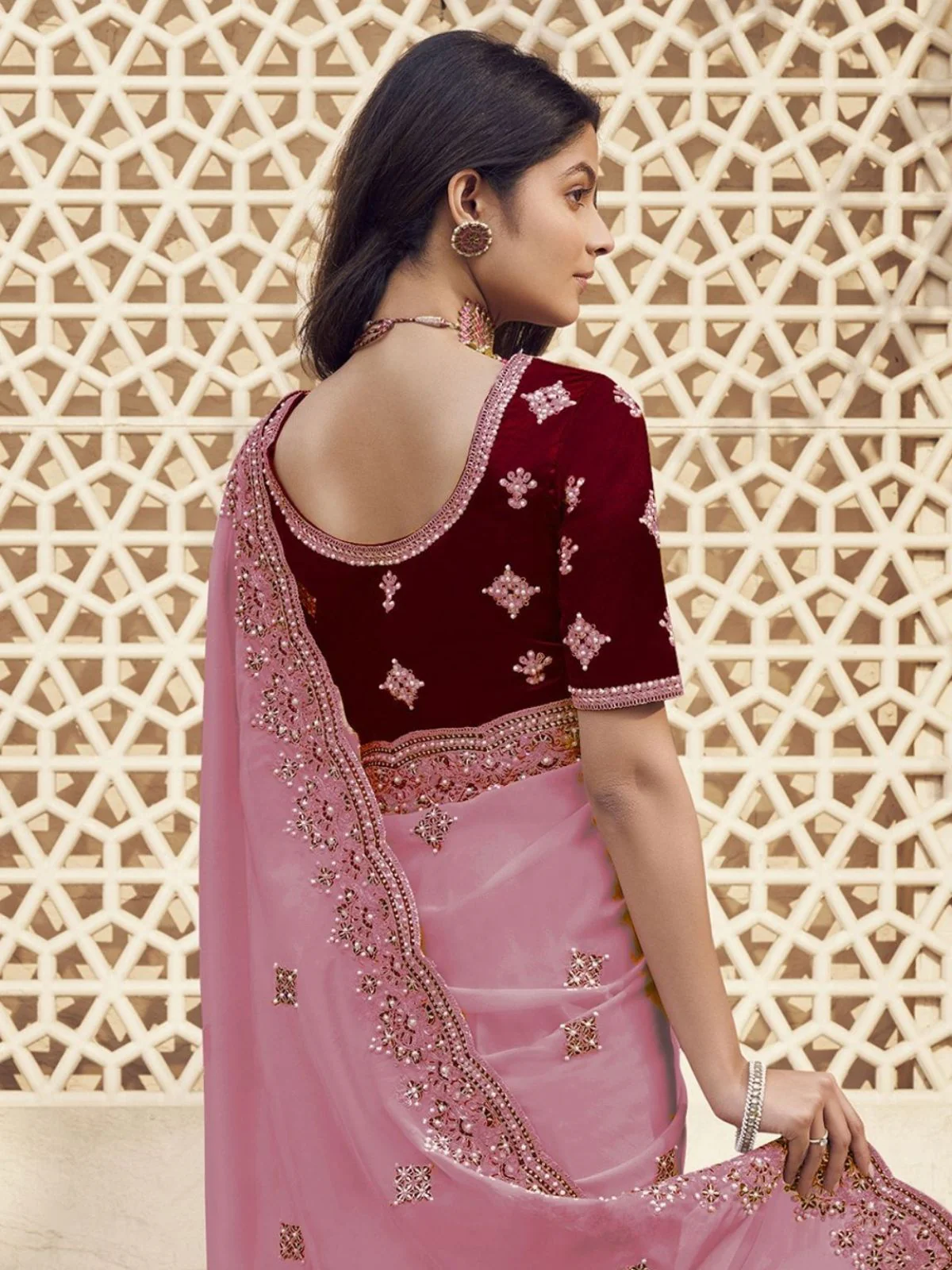 Odette Pink Georgette Embroidered Elegant Saree For Women - Image 2