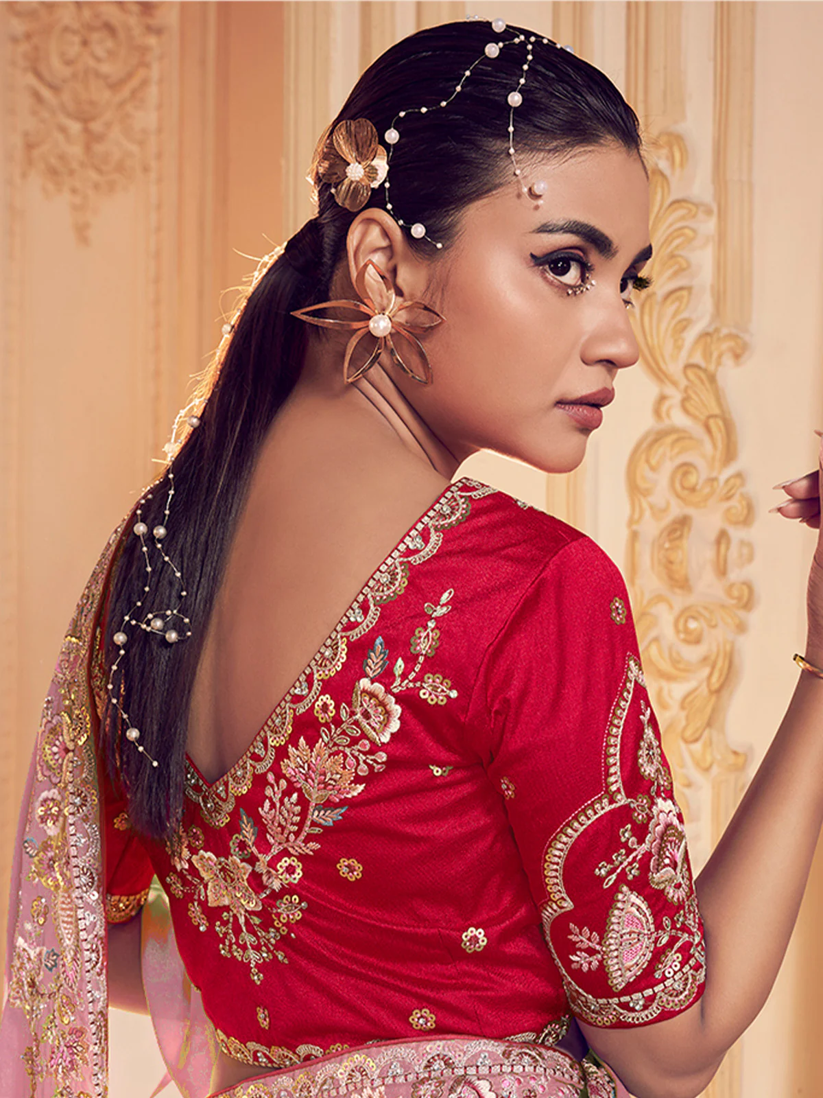 Odette Pink Georgette Embroidered Saree With Unstitched Blouse For Women - Image 3