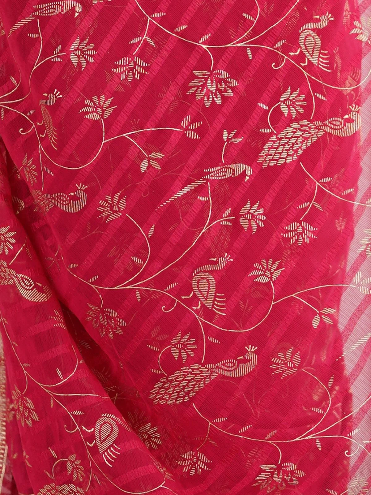 Odette Pink Georgette Peacock Motifs Saree For Women - Image 5