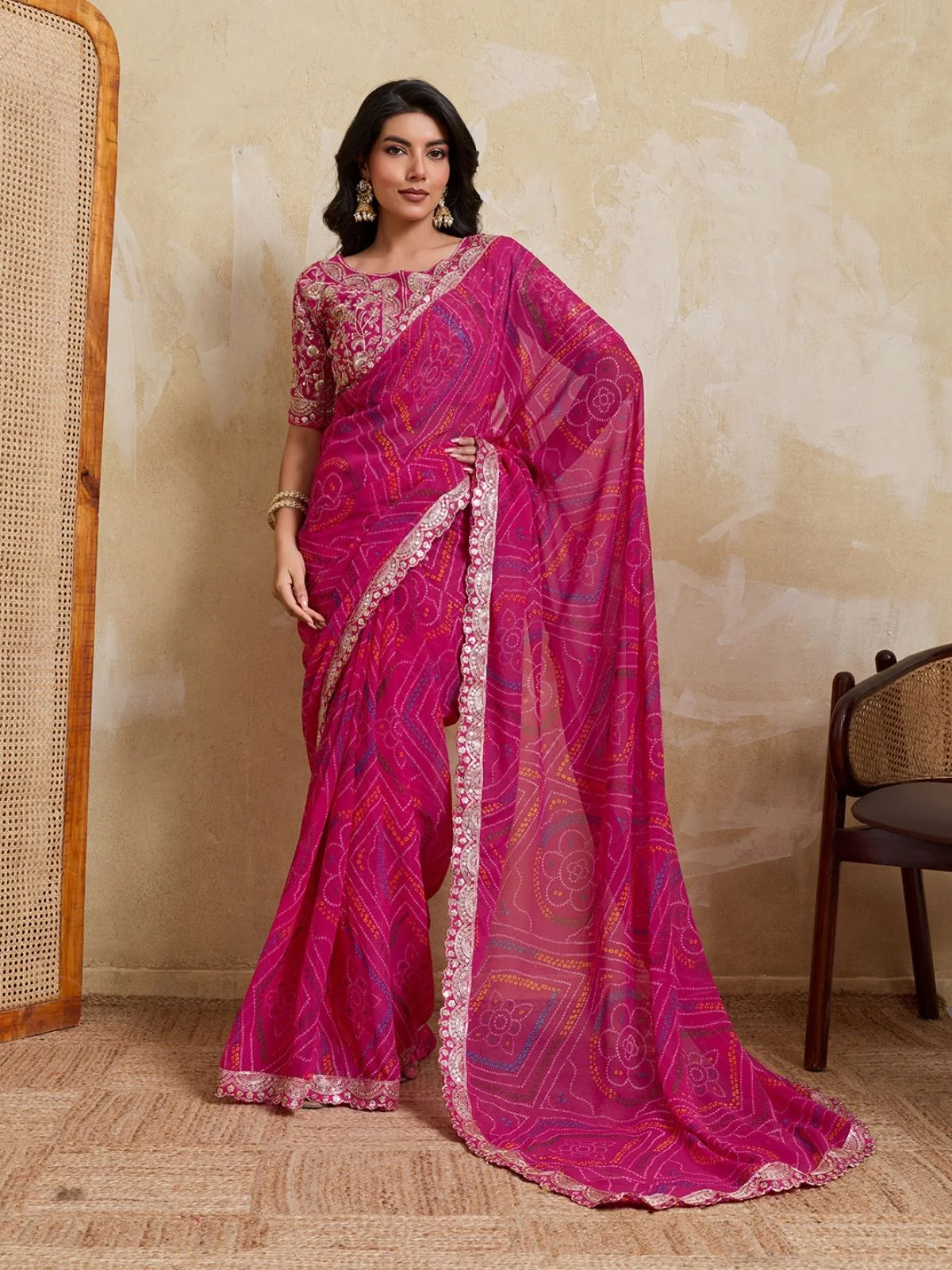 Odette Pink Georgette Printed Saree For Women