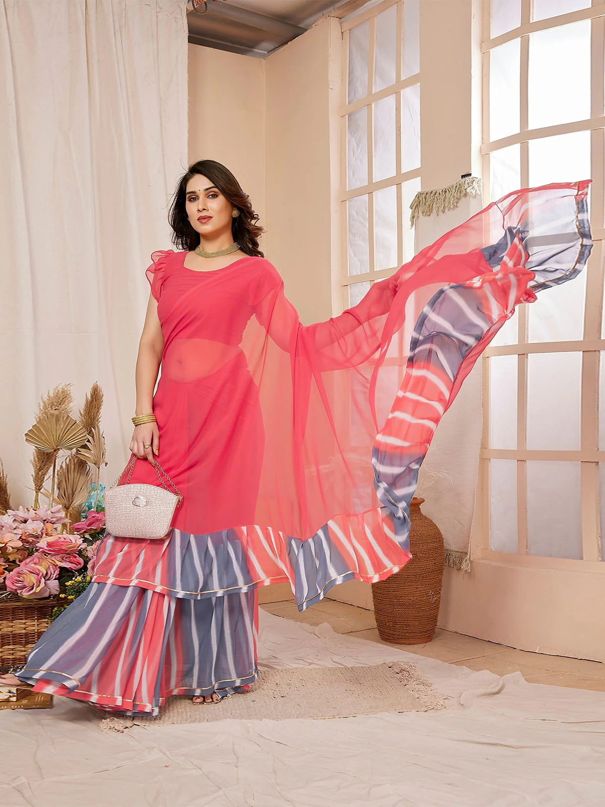 Odette Pink Georgette Printed Saree With Unstitched Blouse For Women - Image 2
