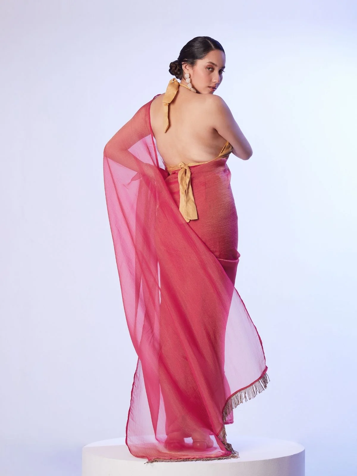 Odette Pink Gold Organza Beads Saree With Unstitched Blouse For Women - Image 5