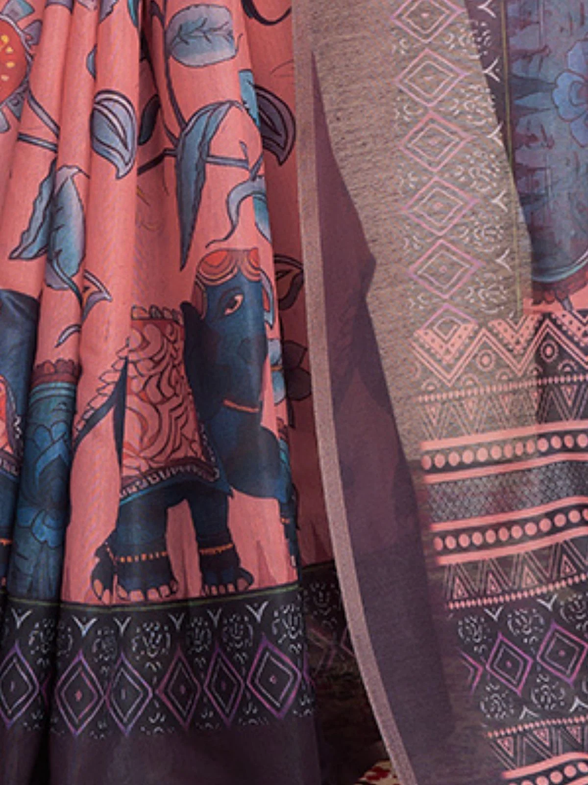 Odette Pink Linen Printed Saree With Unstitched Blouse For Women - Image 4