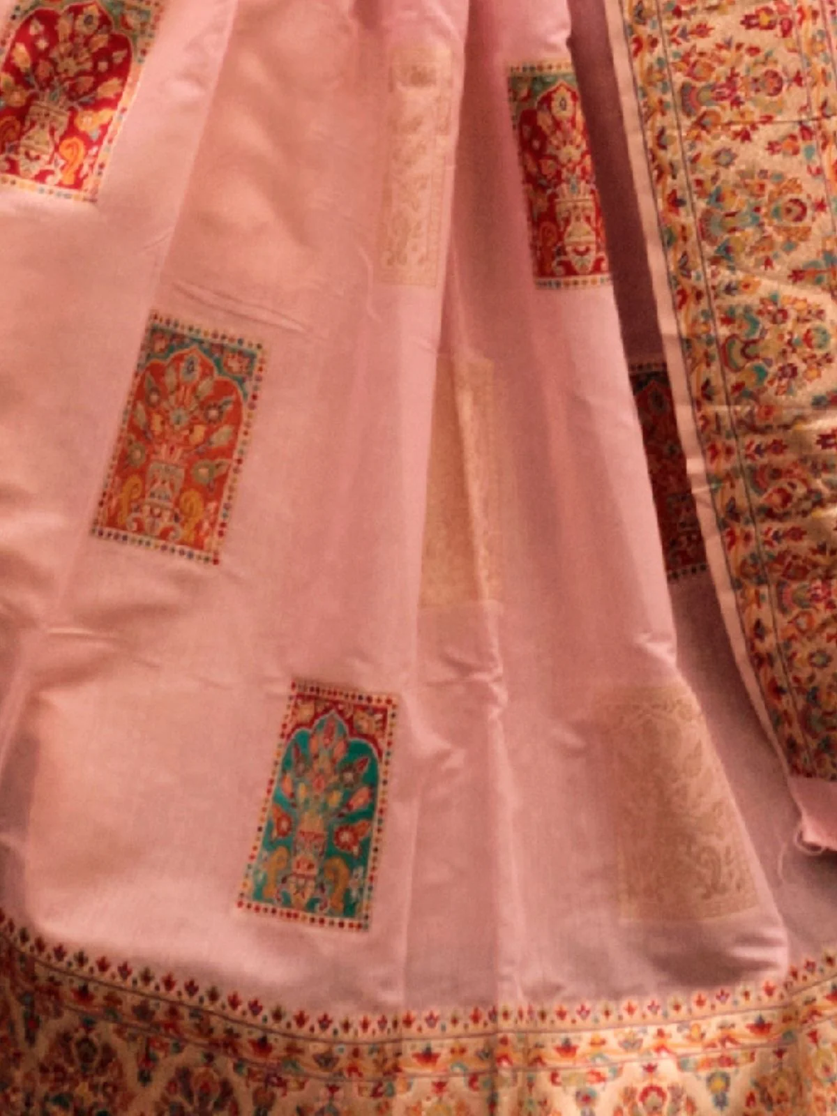 Odette Pink Modal Woven Saree With Unstitched Blouse For Women - Image 3