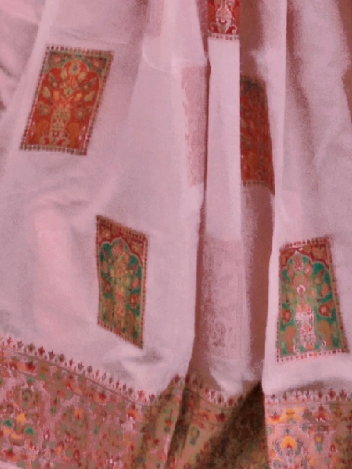 Odette Pink Modal Woven Saree With Unstitched Blouse For Women - Image 3