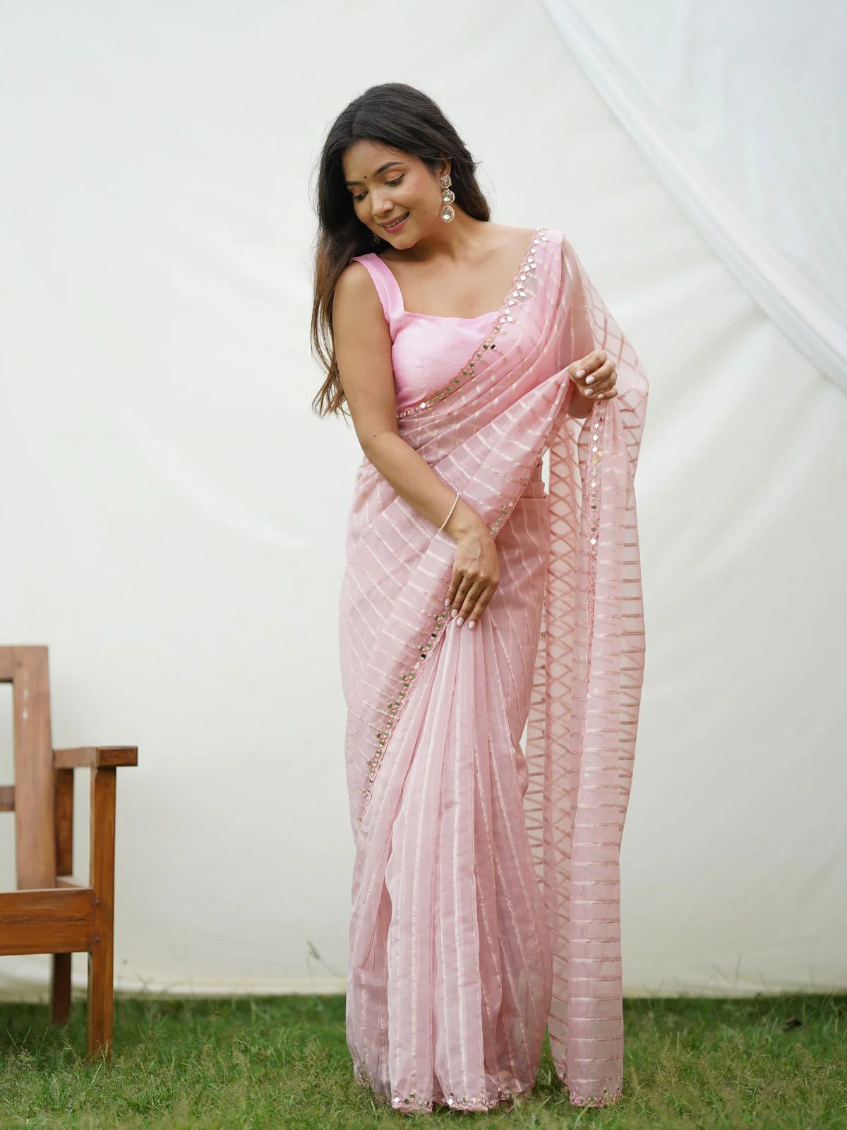 Odette Pink Organza Mirror Work Saree With Unstitched Blouse For Women - Image 2