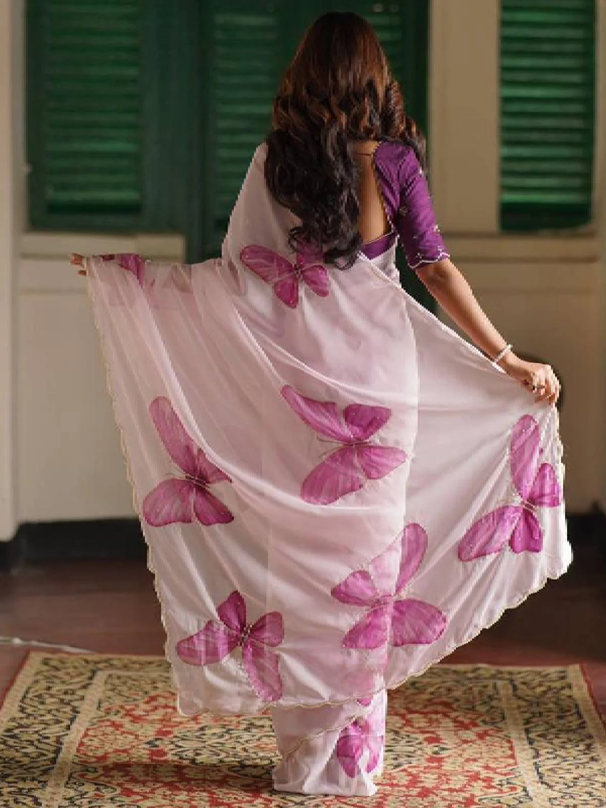 Odette Pink Organza Printed Saree With Unstitched Blouse For Women - Image 3