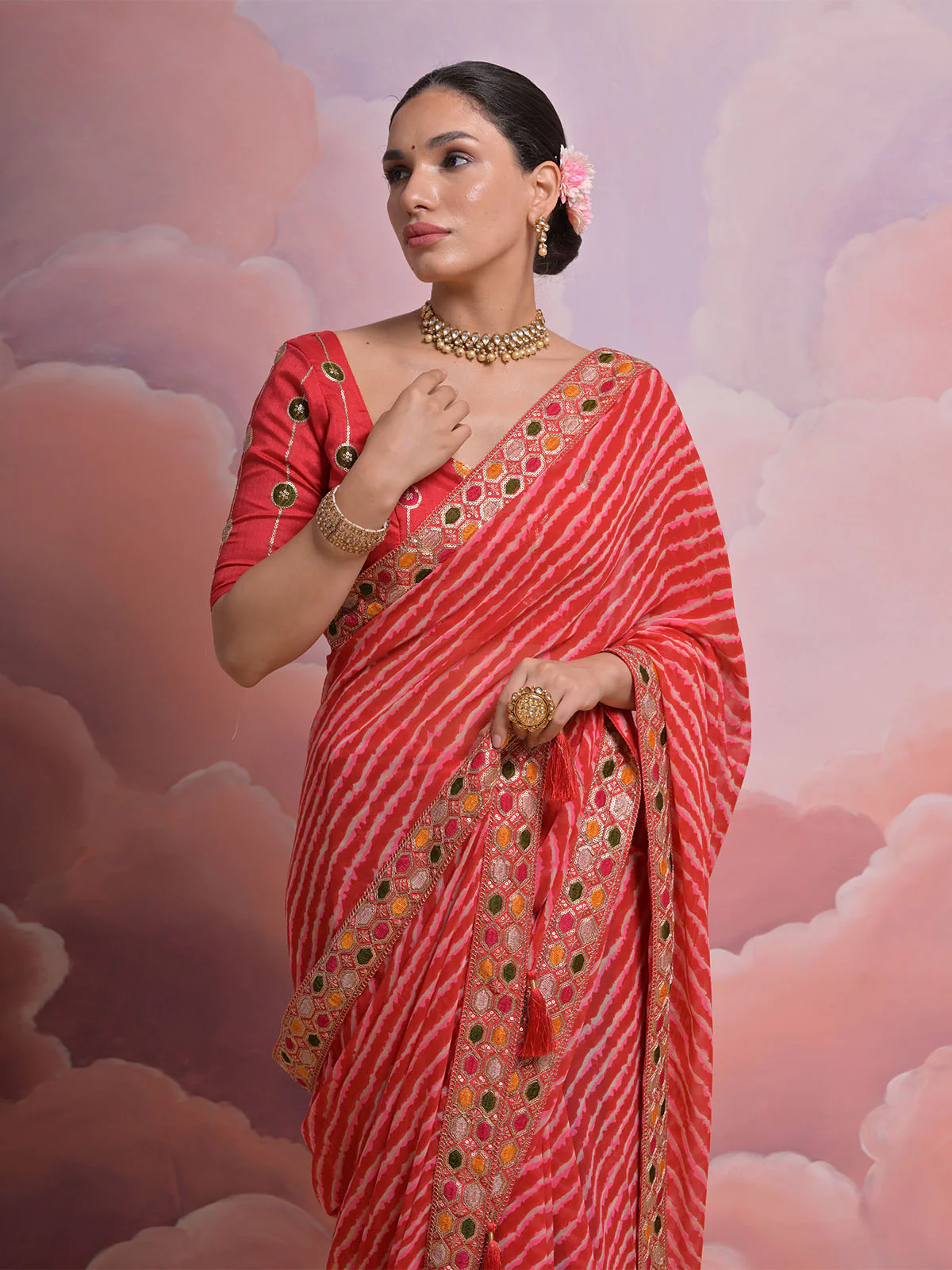 Odette Pink Printed Georgette Saree With Unstitched Blouse For Women - Image 4
