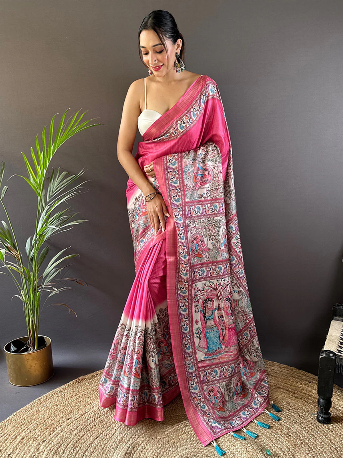 Odette Pink Printed Silk Blend Saree With Unstitched Blouse For Women