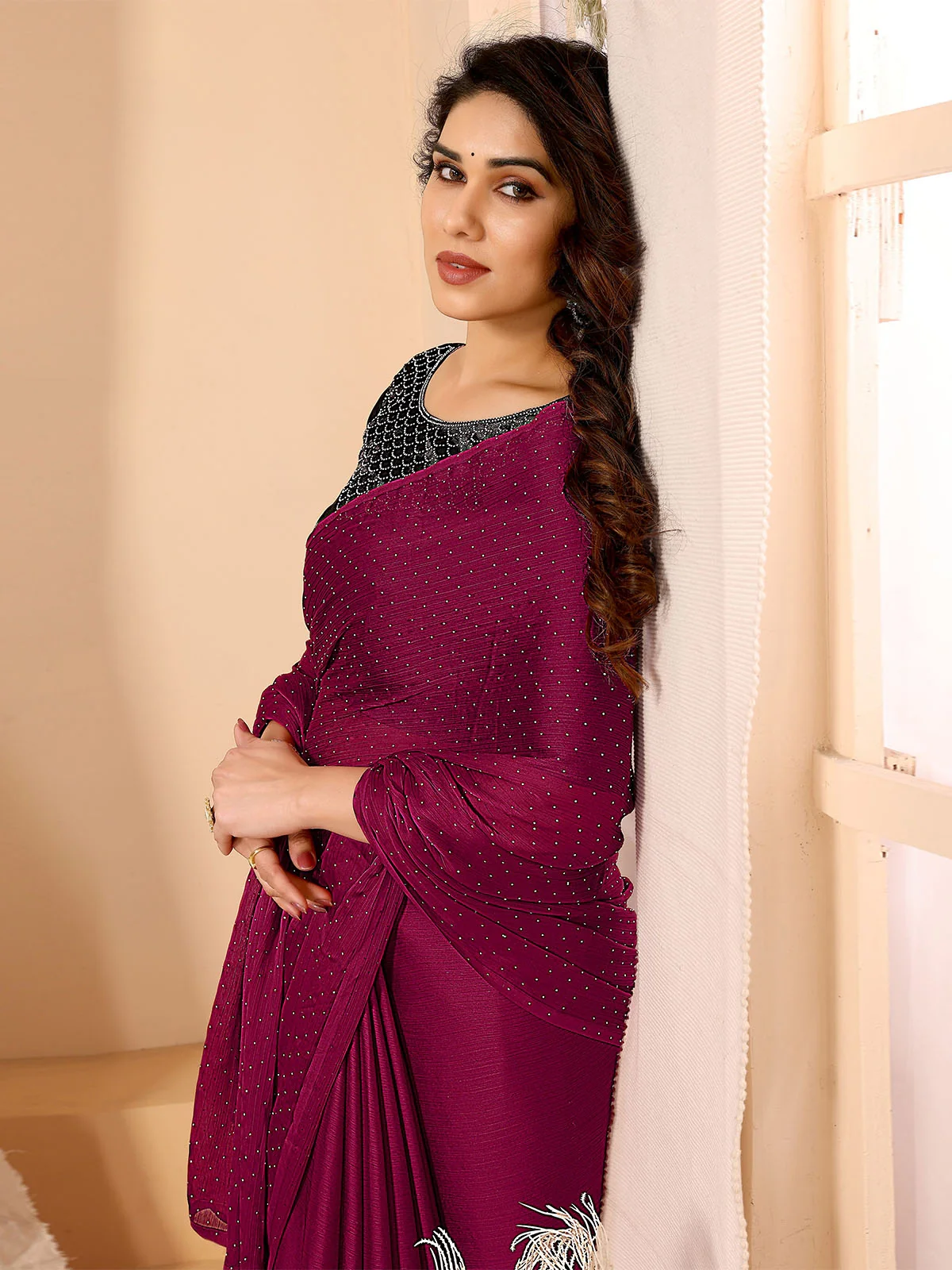 Odette Pink Satin Chiffon Embellished Saree With Unstitched Blouse For Women - Image 2