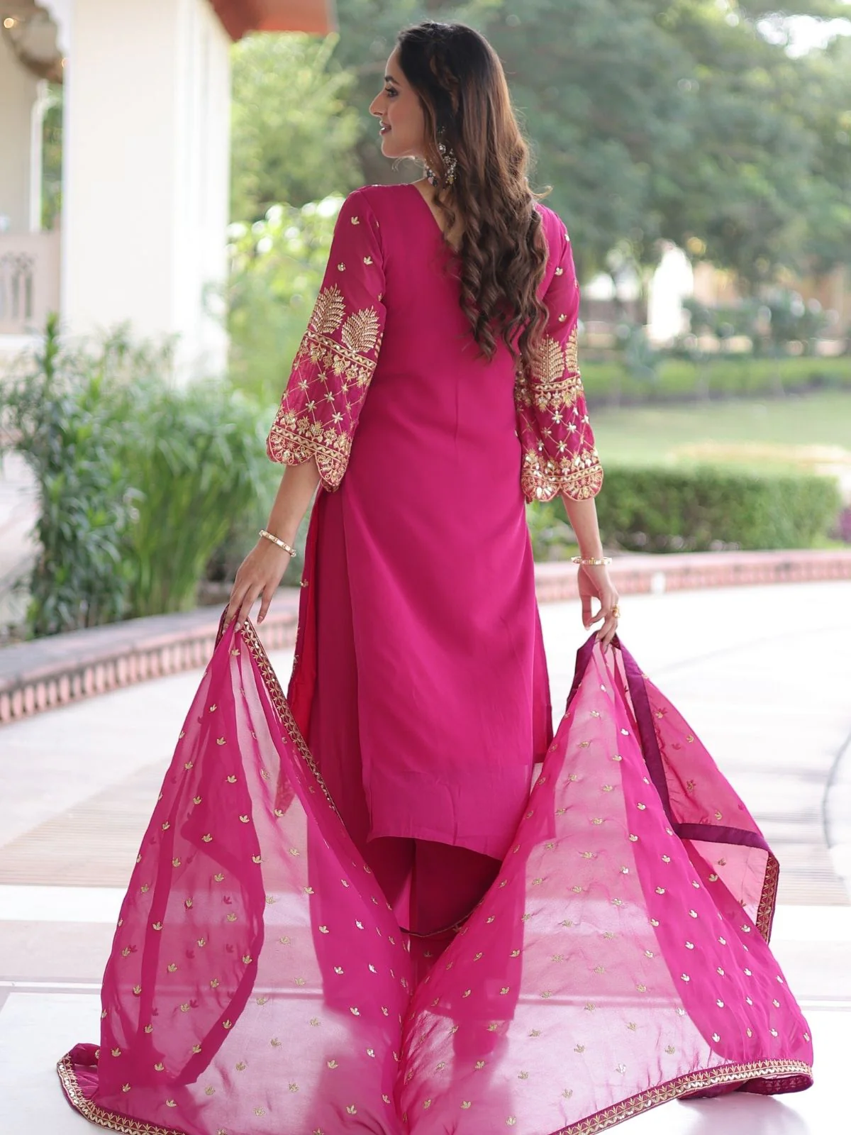 Odette Pink Silk Blend Embellished Kurta Set For Women - Image 3