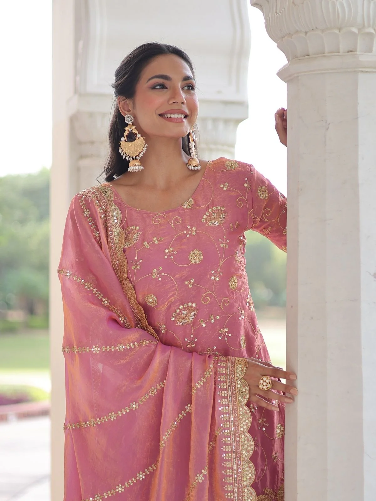 Odette Pink Silk Blend Embellished Kurta Set For Women - Image 5