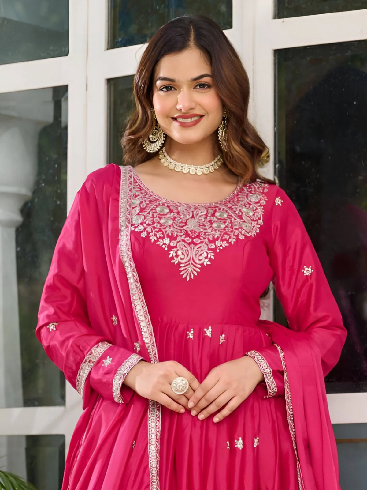 Odette Pink Silk Blend Embroidery & Gathered Kurta Set For Women - Image 2