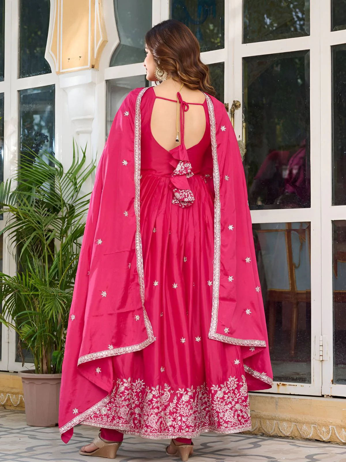Odette Pink Silk Blend Embroidery & Gathered Kurta Set For Women - Image 3