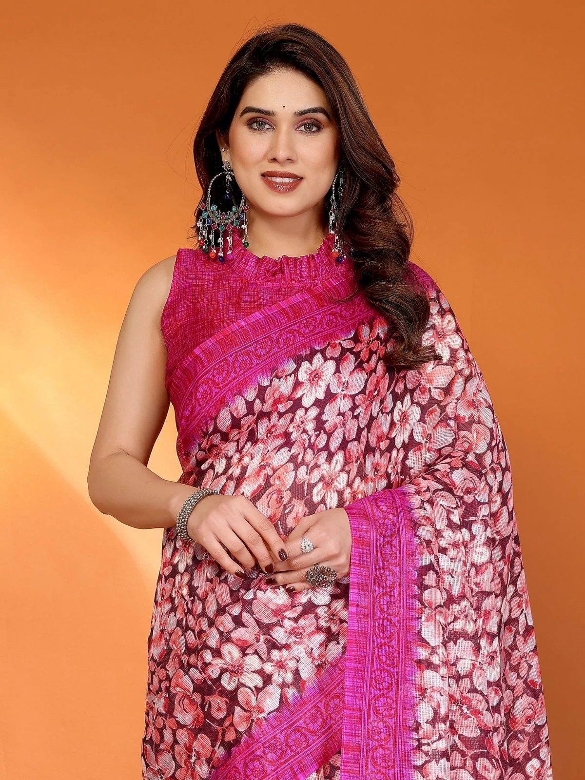 Odette Pink Silk Blend Printed Saree For Women - Image 4