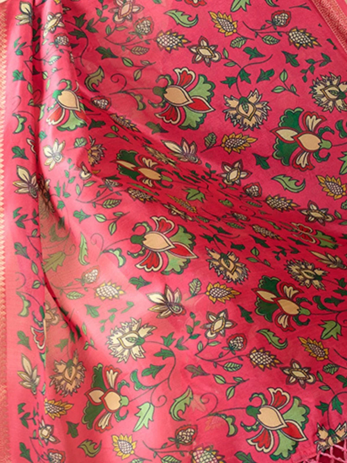 Odette Pink Silk Blend Printed Saree For Women - Image 5
