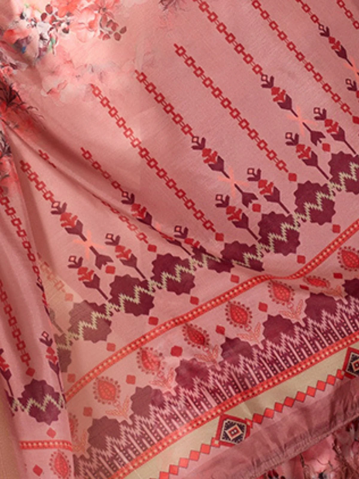 Odette Pink Silk Blend Printed Saree For Women - Image 5