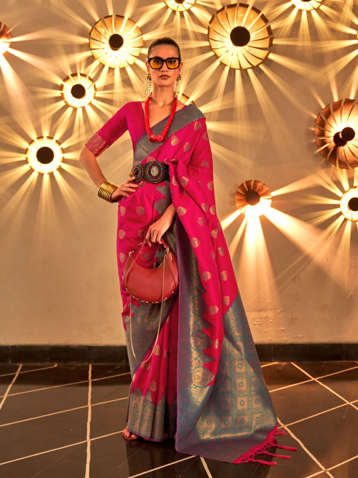 Odette Pink Silk Blend Woven Saree With Unstitched Blouse For Women