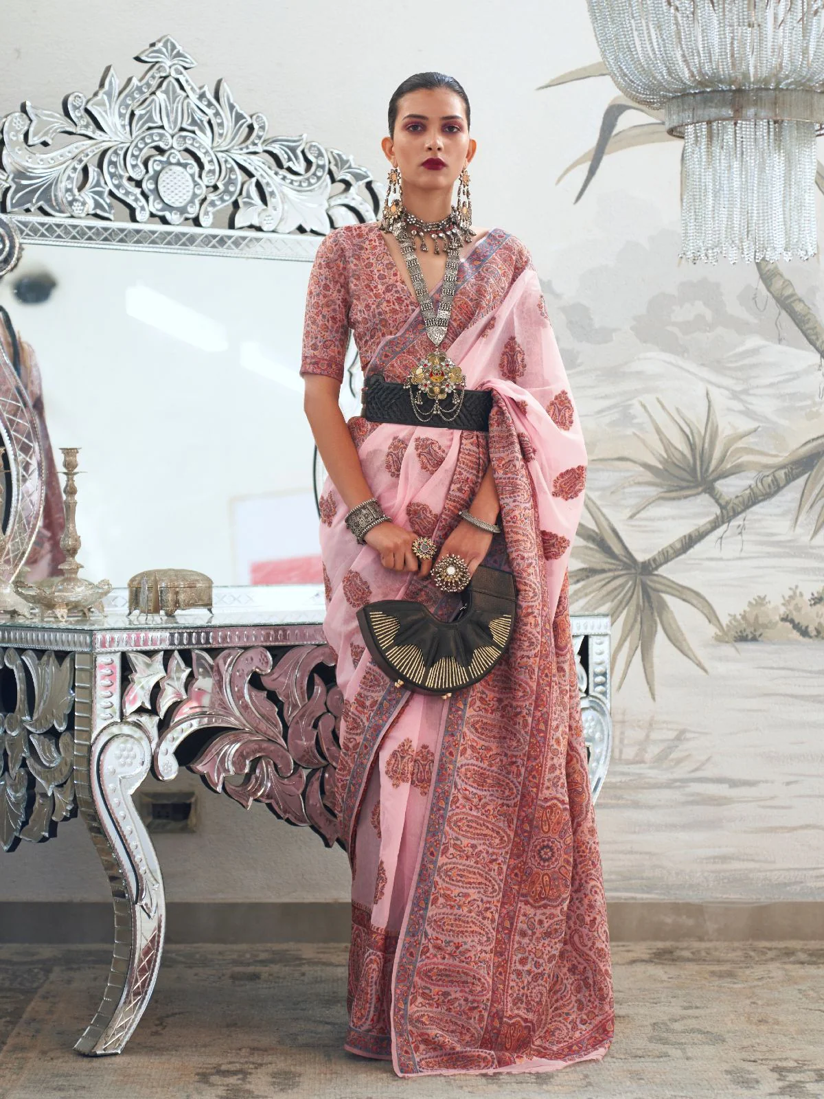 Odette Pink Silk Blend Woven Saree With Unstitched Blouse For Women