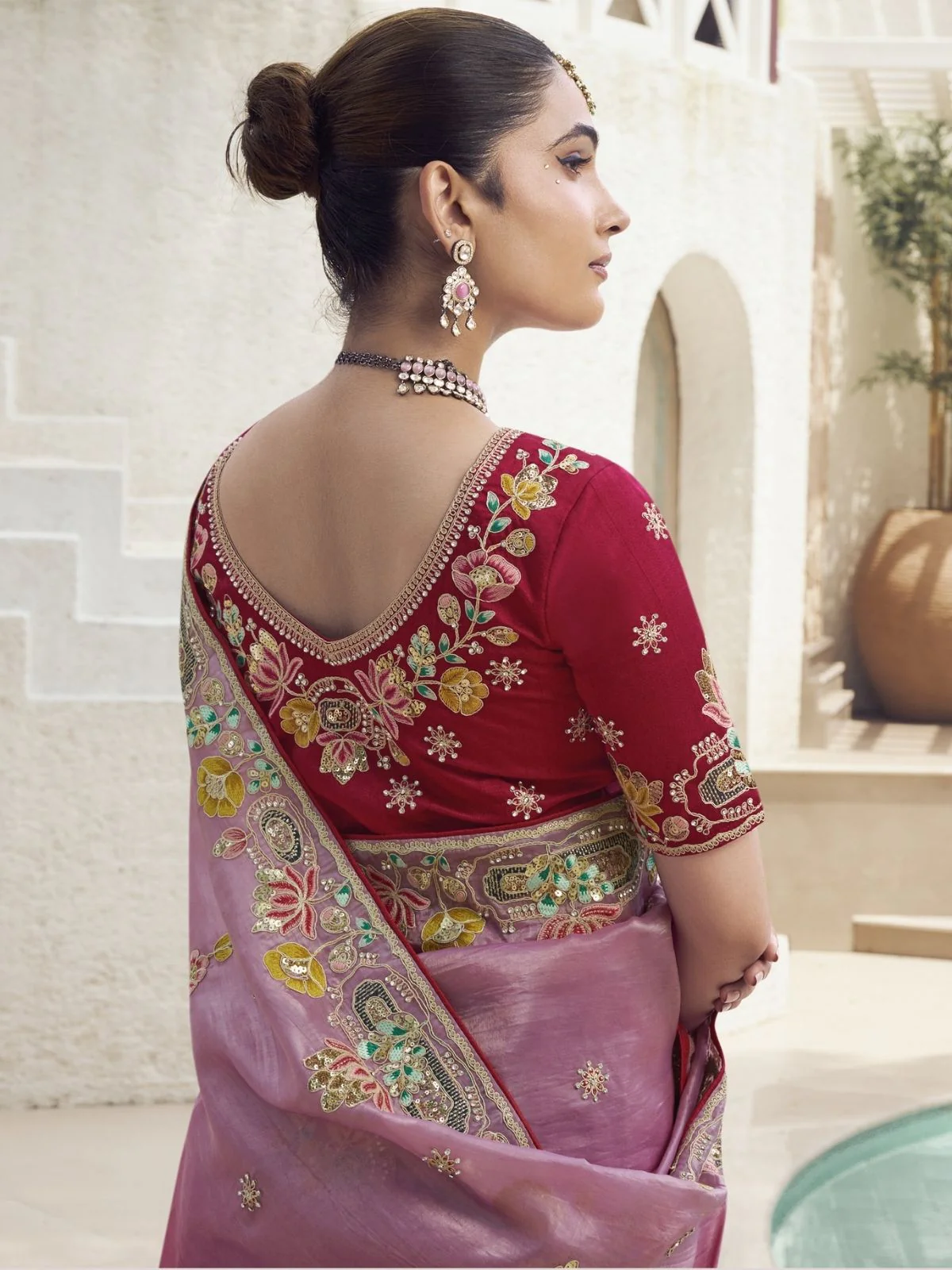 Odette Pink Silk Blend Embroidered Saree With Unstitched Blouse For Women - Image 3