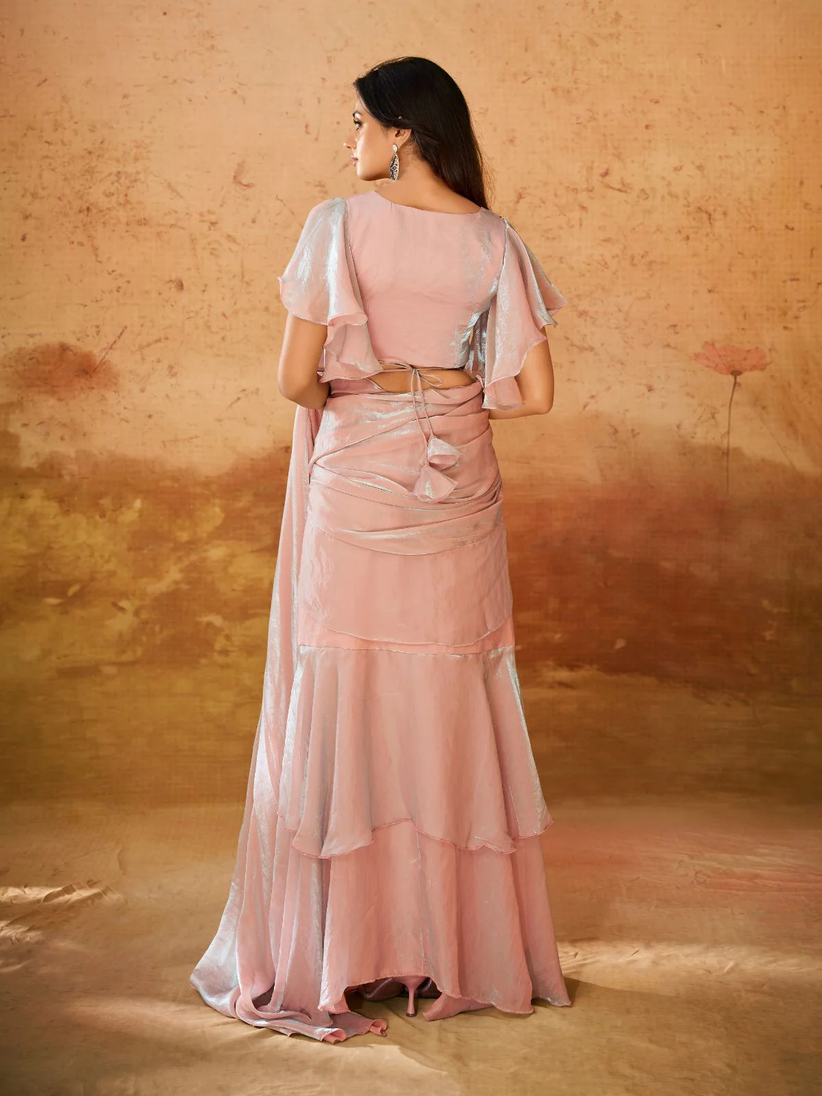 Odette Pink Solid Organza Ready To Wear Saree With Stitched Blouse For Women - Image 4