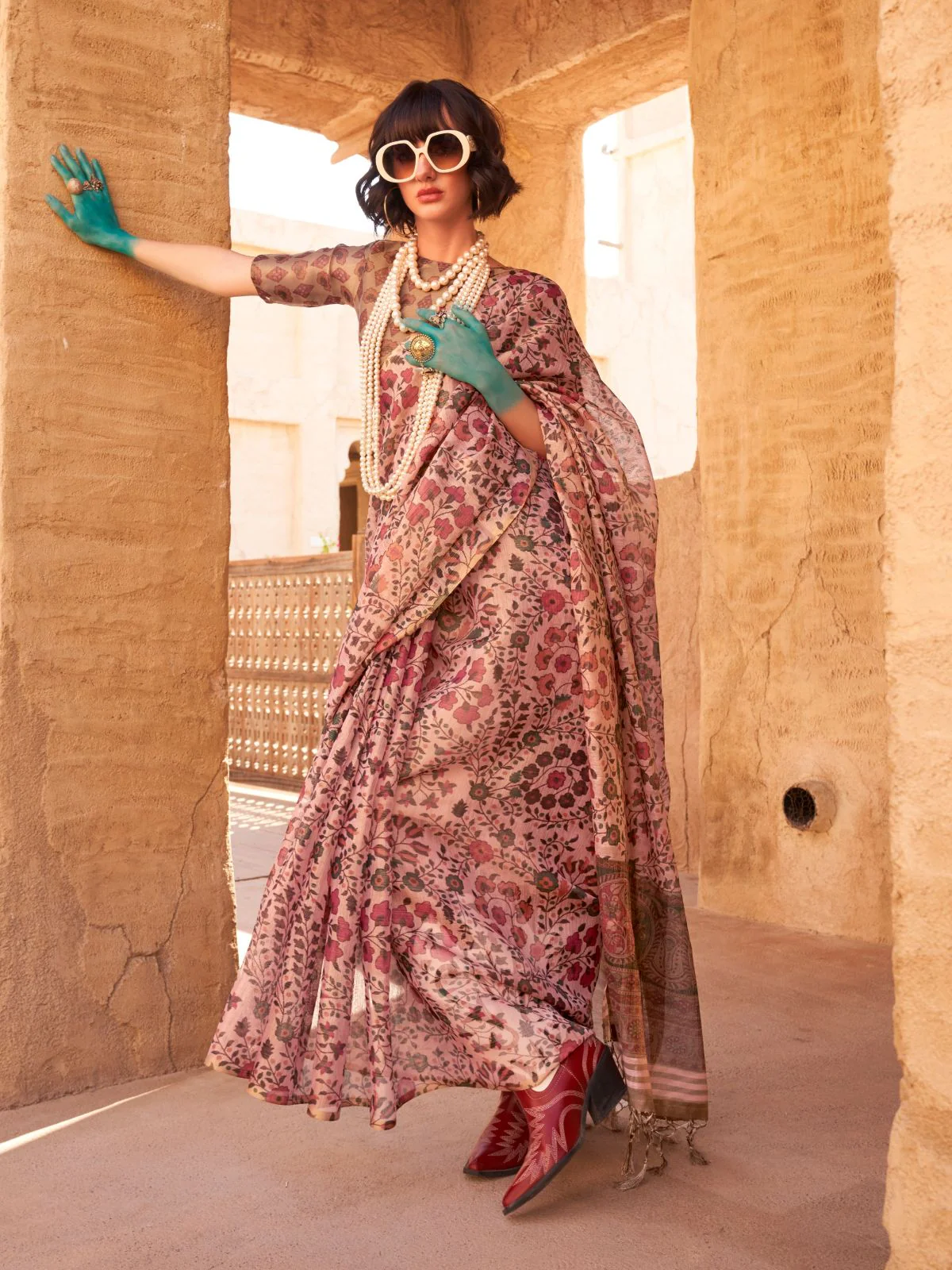 Odette Pink Tissue Printed Saree With Unstitched Blouse For Women