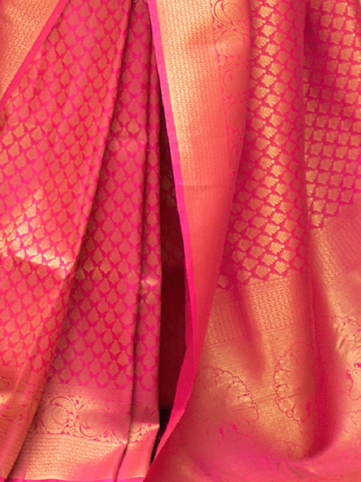 Odette Pink Woven Design Silk Blend Saree With Unstitched Blouse For Women - Image 3