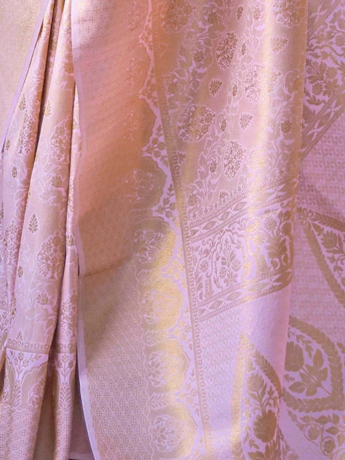 Odette Pink Woven Design Silk Blend Saree With Unstitched Blouse For Women - Image 4