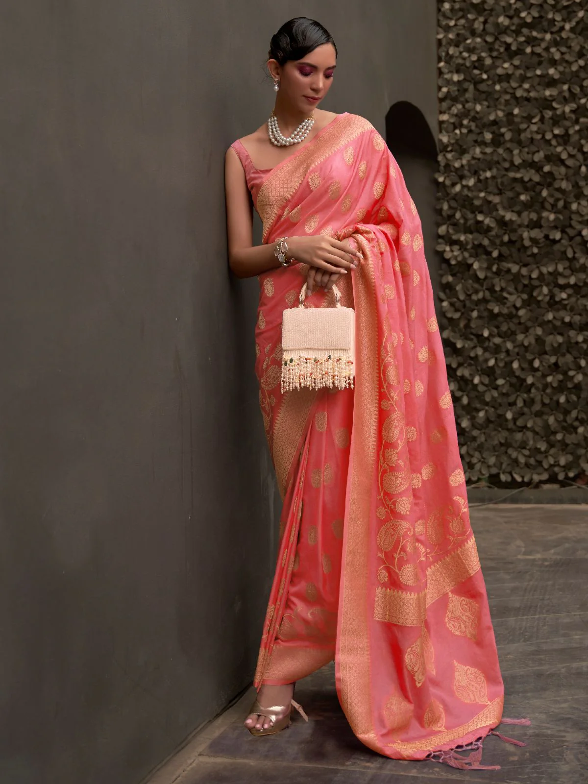 Odette Pink Woven Design Silk Blend Saree With Unstitched Blouse For Women
