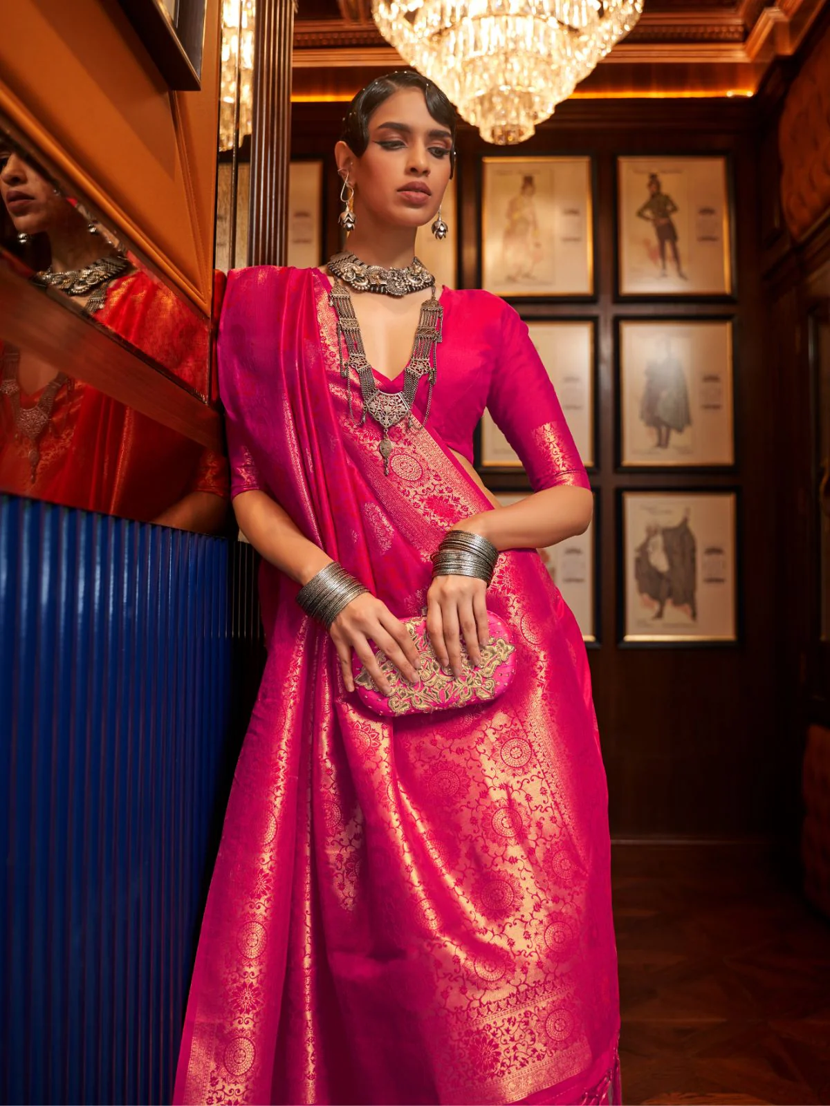 Odette Pink Woven Design Silk Blend Saree With Unstitched Blouse For Women - Image 2