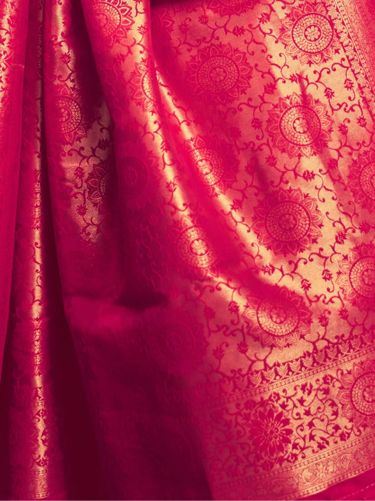 Odette Pink Woven Design Silk Blend Saree With Unstitched Blouse For Women - Image 3