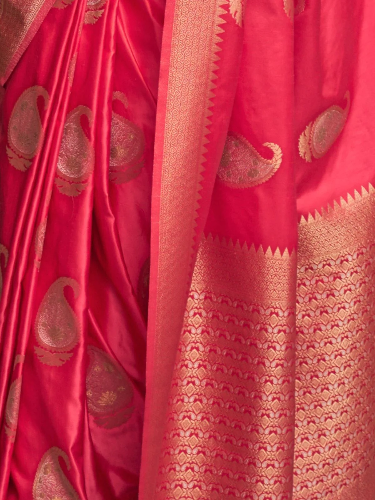 Odette Pink Woven Design Silk Blend Saree With Unstitched Blouse For Women - Image 4