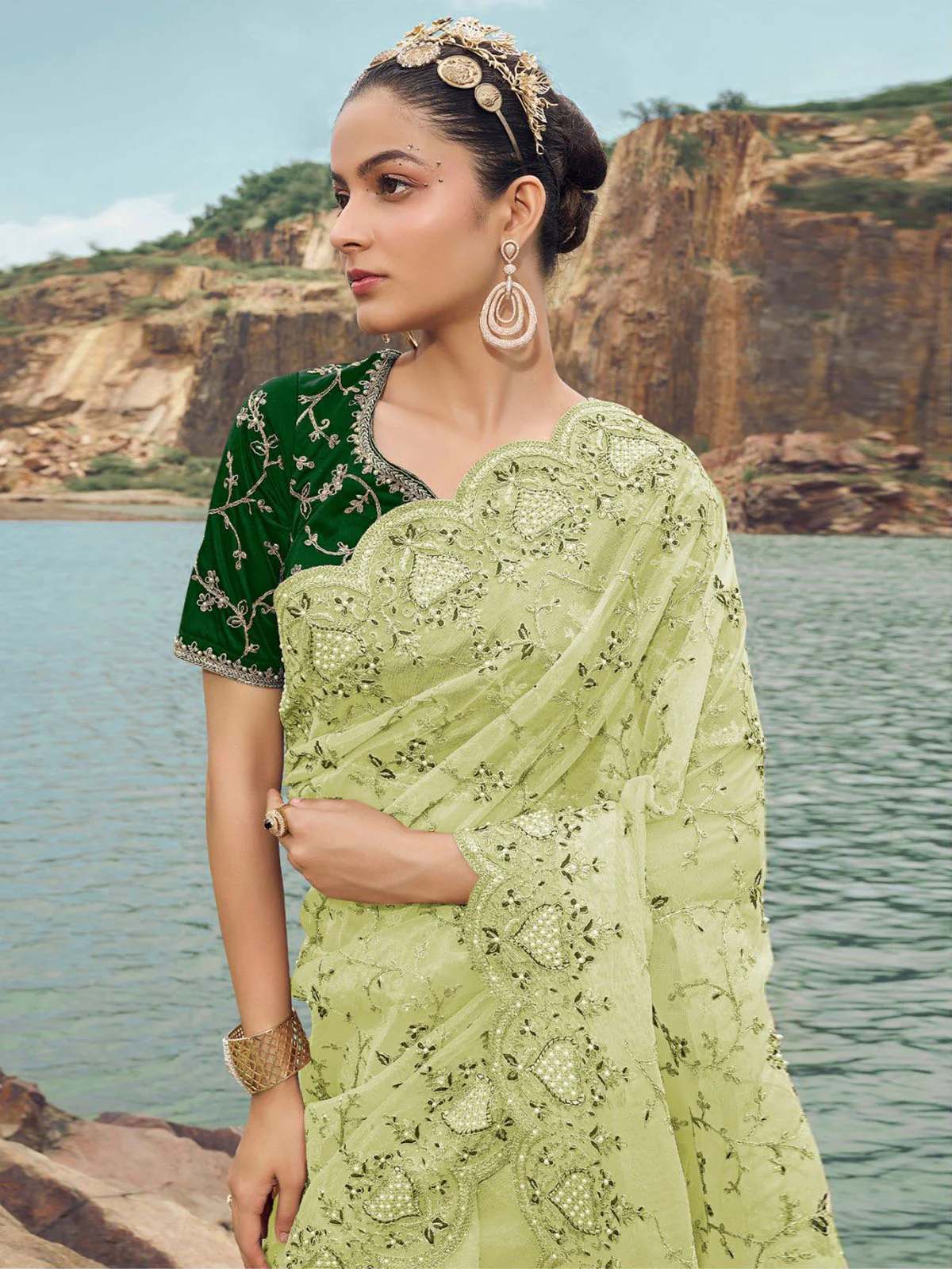 Odette Green Embroidered Net Saree With Unstitched Blouse For Women - Image 2