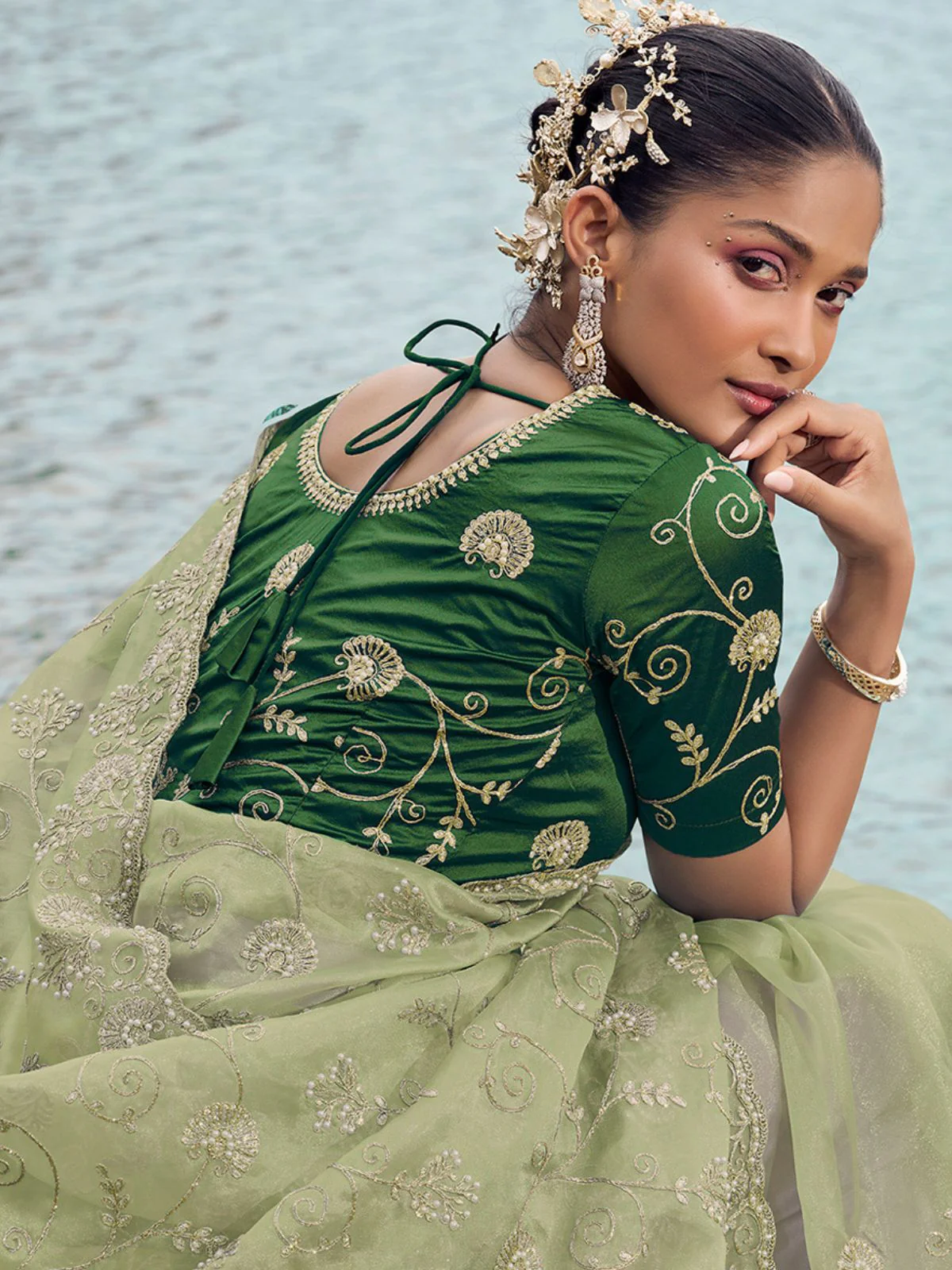 Odette Light Green Embroidered Organza Saree With Unstitched Blouse For Women - Image 3