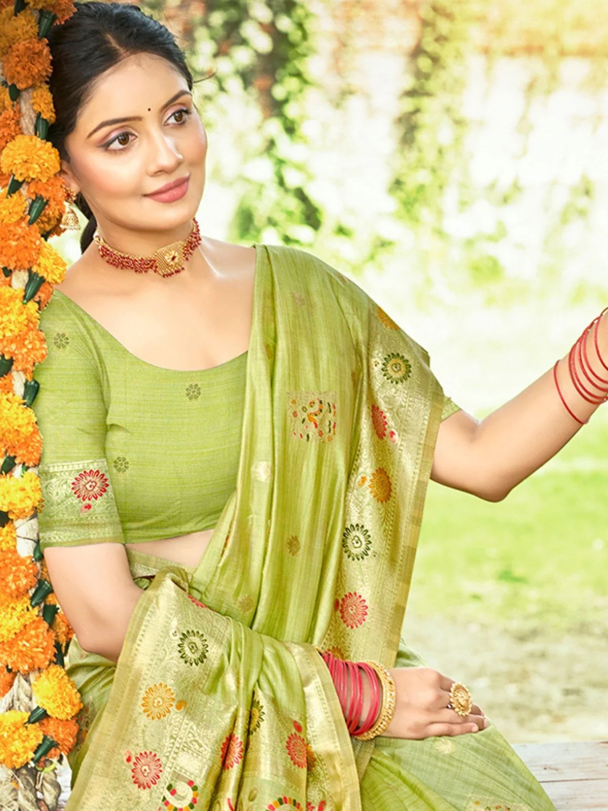 Odette Pista Green Silk Blend Printed Saree For Women - Image 2
