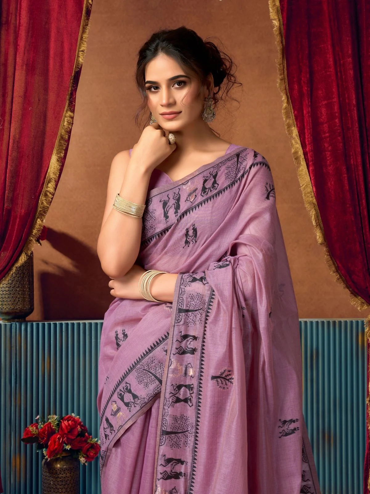 Odette Purple  Cotton Blend Printed Saree For Women - Image 5