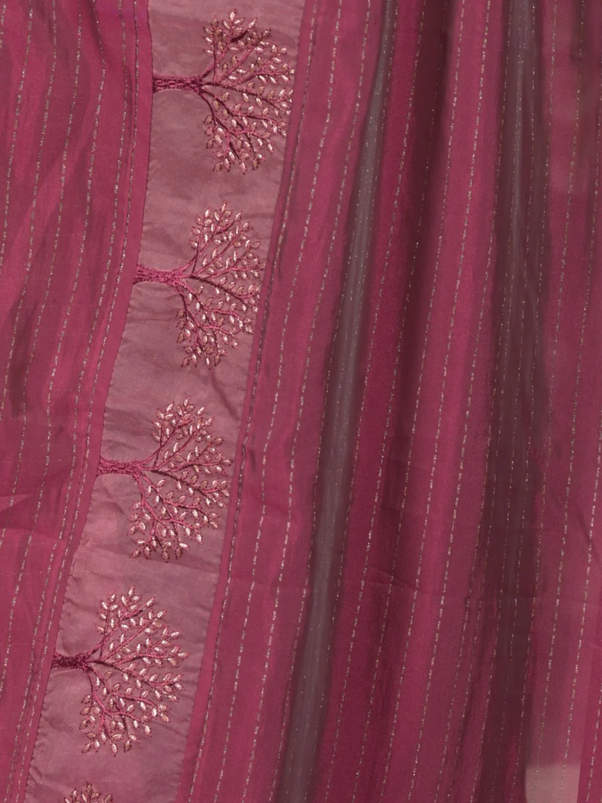 Odette Purple Embroidered Georgette Saree with Unstitched Blouse for Women - Image 5