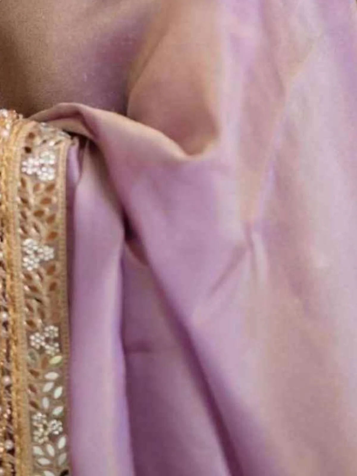 Odette Purple Embroidered Tissue Silk Saree With unstitched Blouse For Women - Image 5